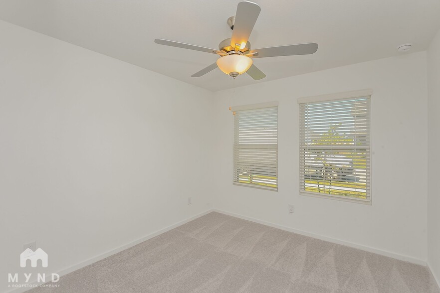 Building Photo - 2729 Mistwood Dr