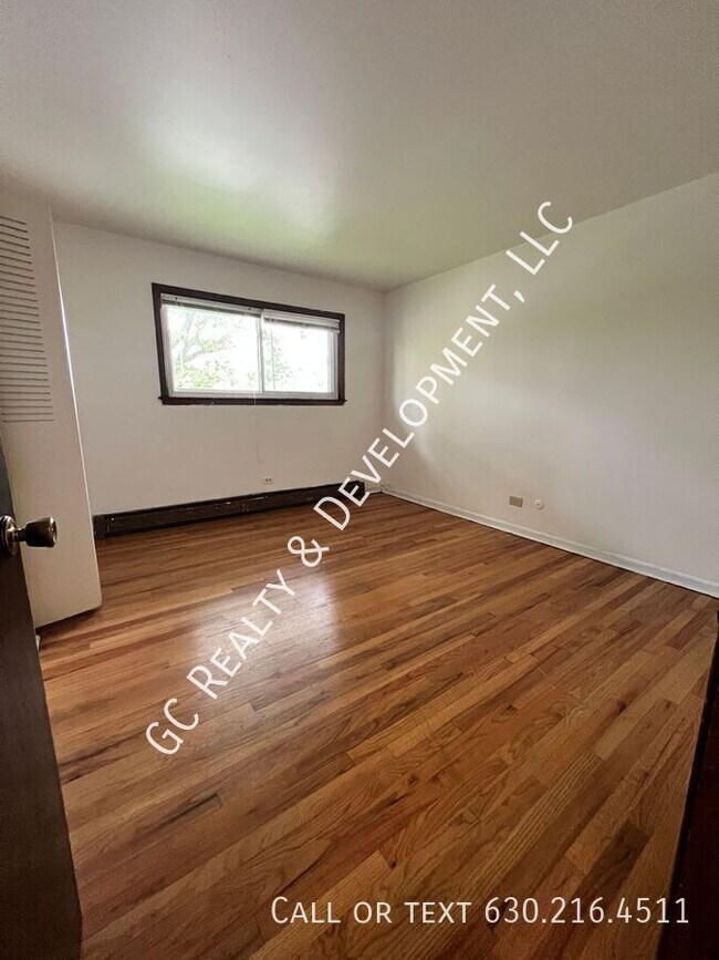 Building Photo - 525 Highview Ave
