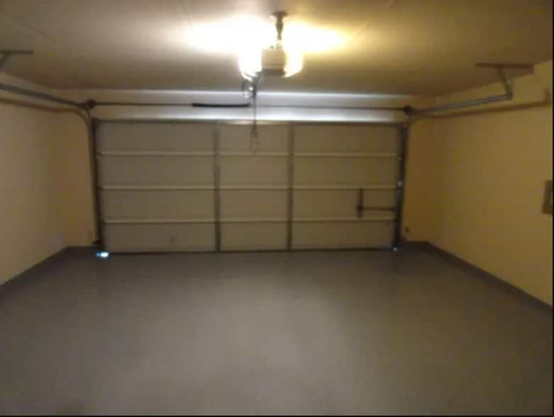 Building Photo - 1124 Bumble Bee Dr