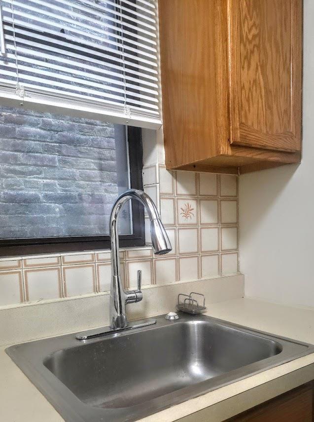 Building Photo - 496 Pavonia Ave