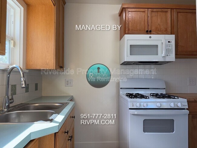 Building Photo - 2510 Lime St