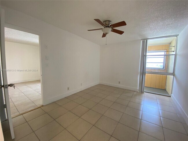 Building Photo - 2017 NW 46th Ave