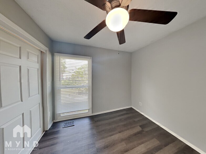 Building Photo - 4202 Old Rock Cut Rd