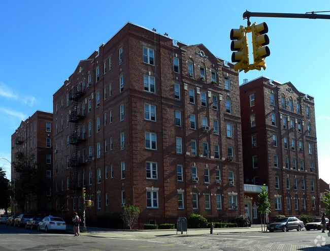 25 Lefferts Avenue - 25 Lefferts Ave