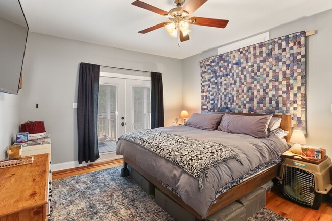 Building Photo - 4th Gretna street