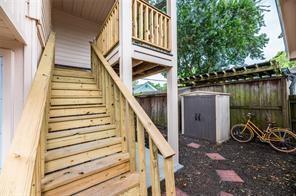 Building Photo - 1034 Walling St