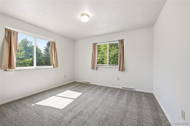 Building Photo - 9547 W Kentucky Dr