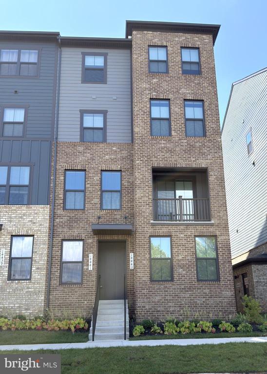 Building Photo - 14441 Albemarle Point Pl
