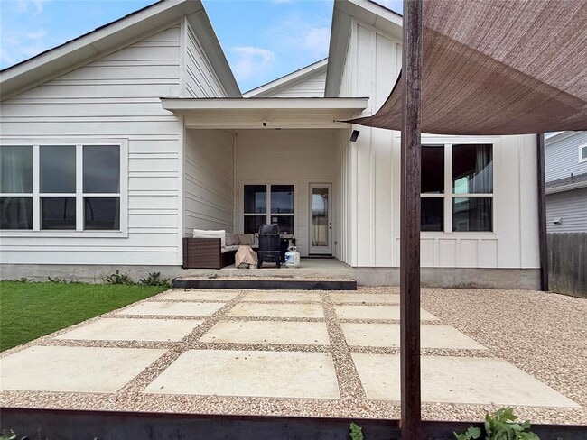 Building Photo - 11216 Charger Wy