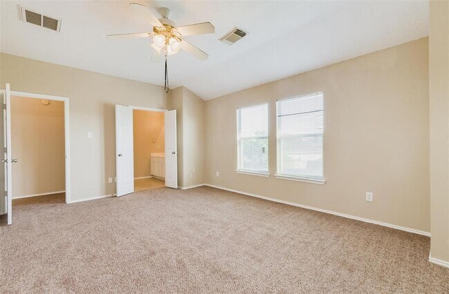 Building Photo - 7826 Northfork Hollow Ln