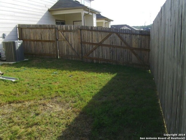 Building Photo - 3802 Abbey Cir