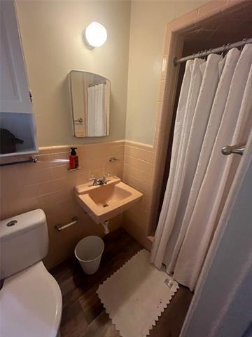 Building Photo - 2518 Campus