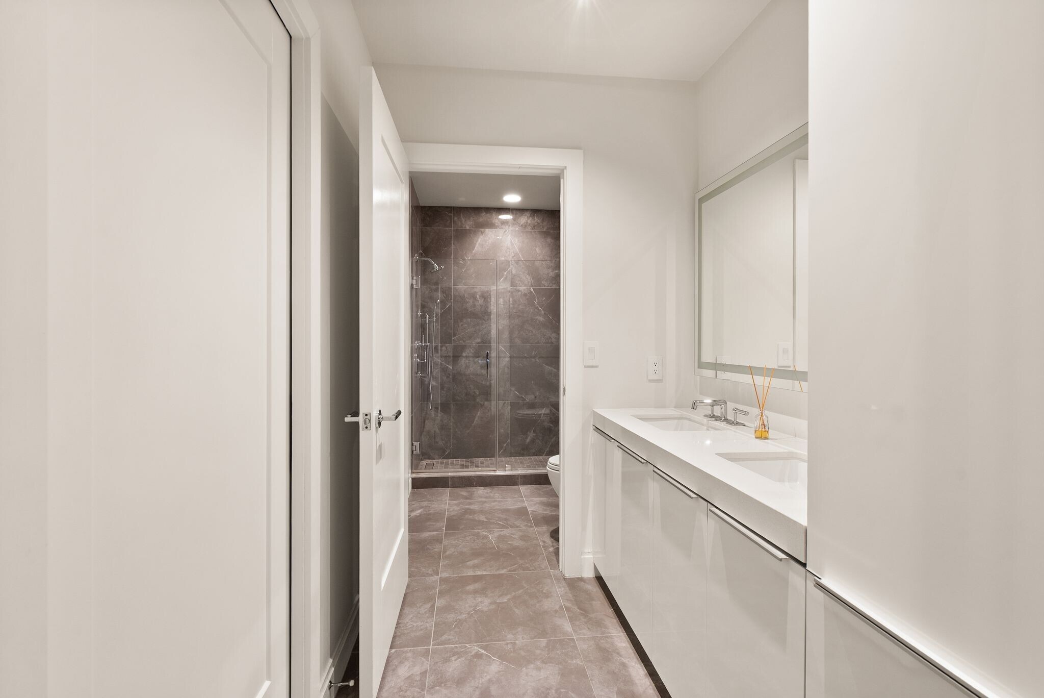 Building Photo - 1427 Rhode Island Ave NW