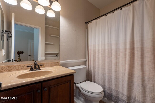Building Photo - 2670 S Voyager Dr