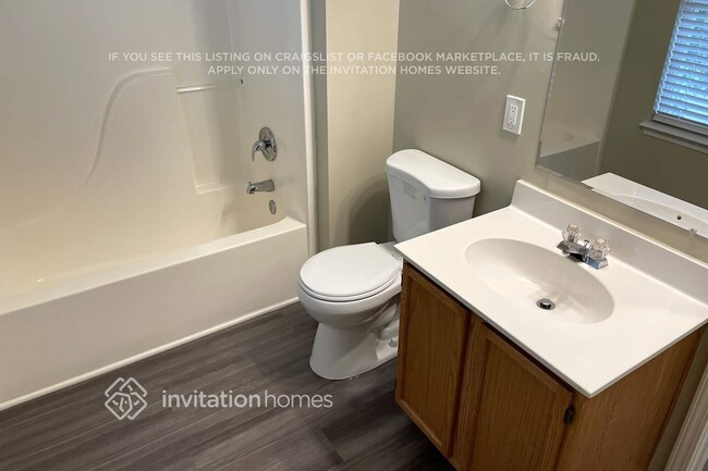 Building Photo - 13818 Pilcher Dr