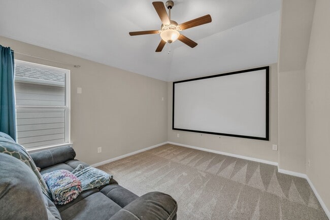 Building Photo - 2030 Woodland Pine Ct