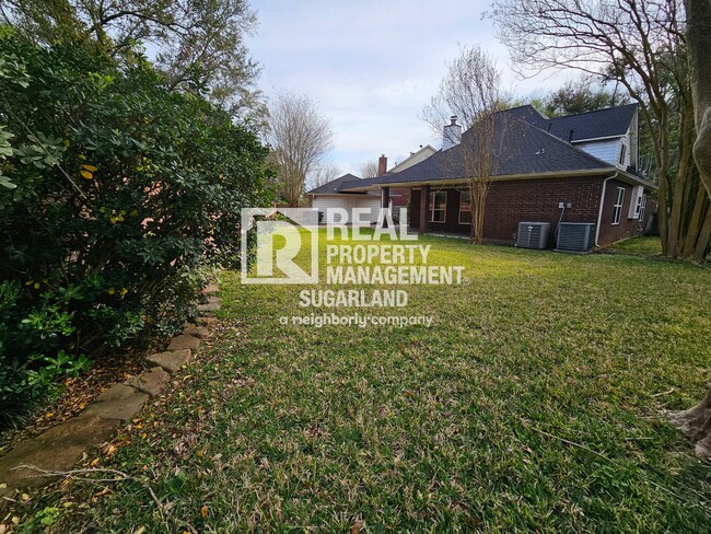 Building Photo - Elegant Living & Modern Comfort in Lexington Creek