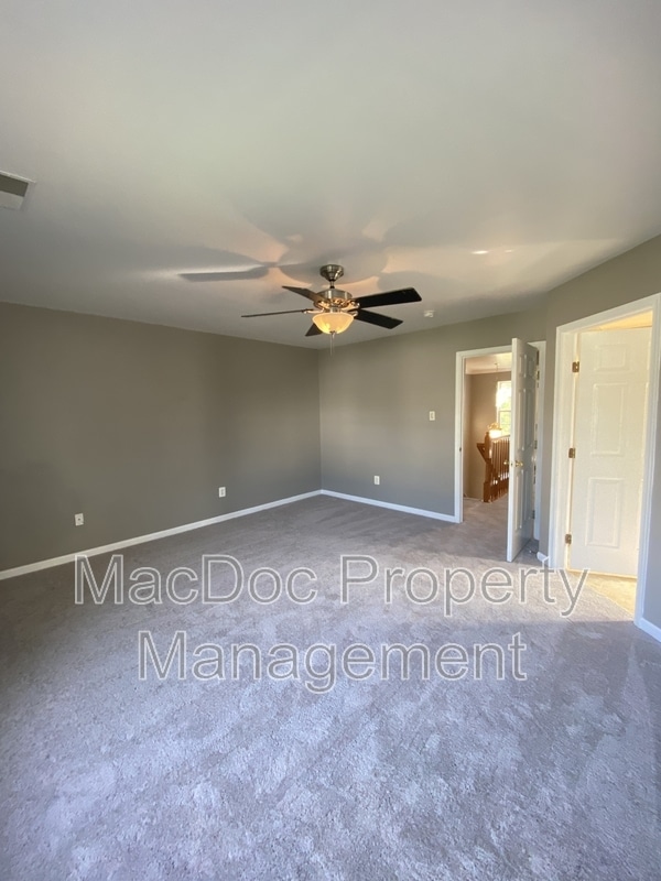 Building Photo - 5619 Joshua Tree Cir
