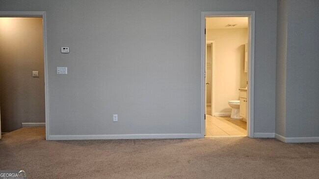 Building Photo - 1999 Hailston Dr NW