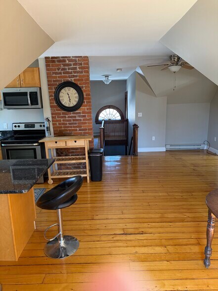 Building Photo - 19 Columbus Ave