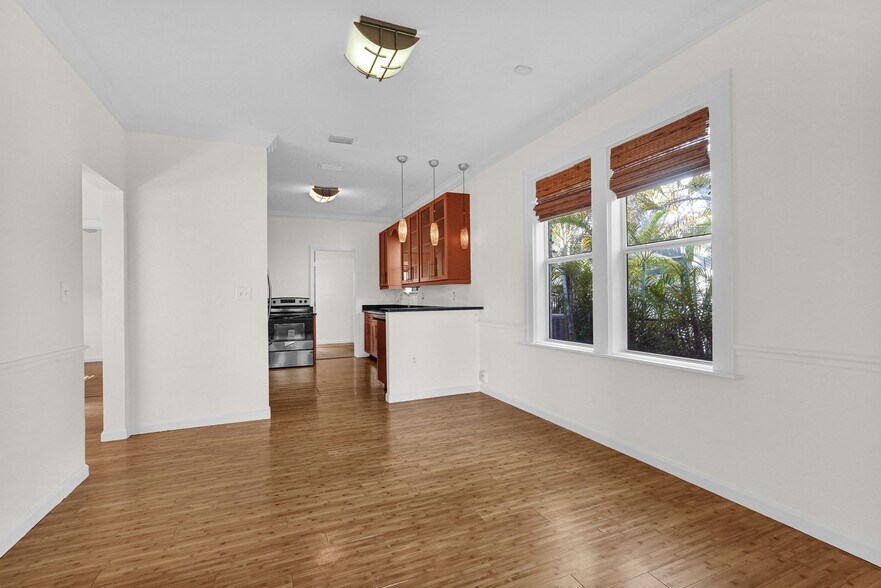 Building Photo - 126 NW 48th St