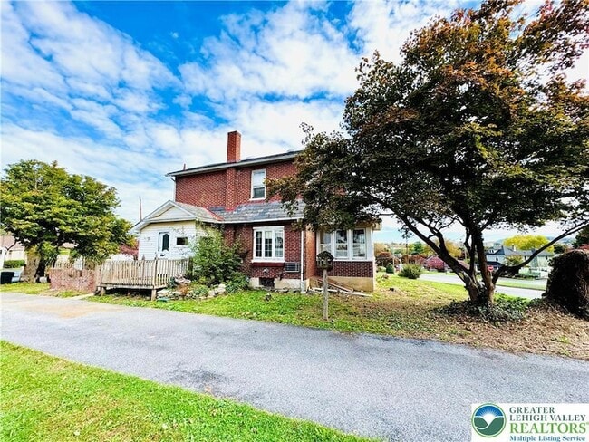 Building Photo - 2619 Broad St