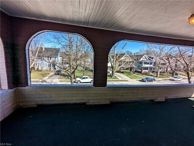 Building Photo - 1702 Coventry Rd