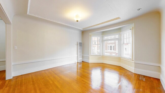 Building Photo - 3474 17th St