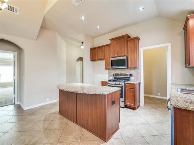 Building Photo - 1410 Cedar Rdg Dr