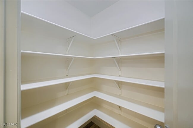 Building Photo - 7609 Seda Ct