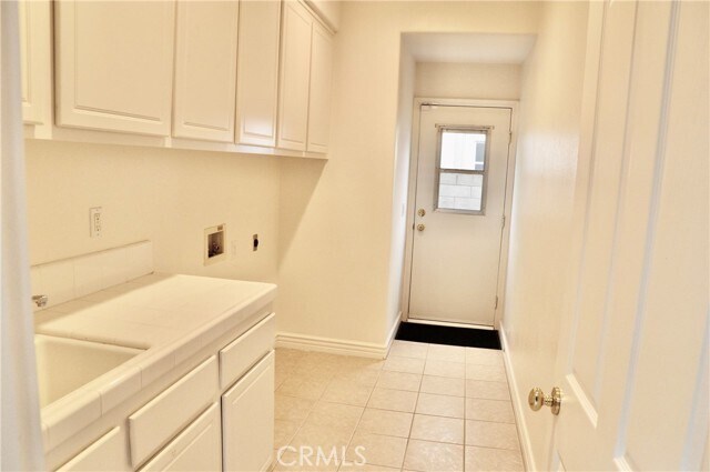 Building Photo - 27761 Manor Hill Rd