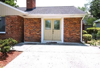 Building Photo - 11703 Caplinger Rd