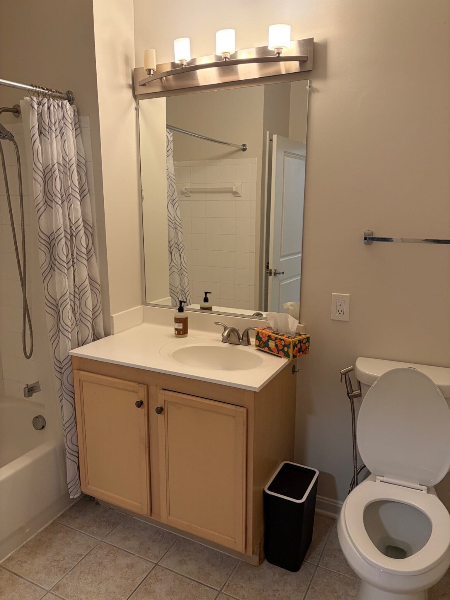 Building Photo - 2665 Prosperity Ave