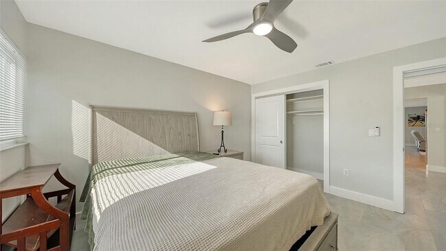 Building Photo - 131 Whispering Sands Cir