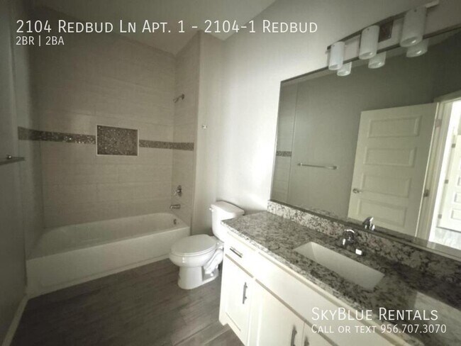 Building Photo - 2104 Redbud Ln