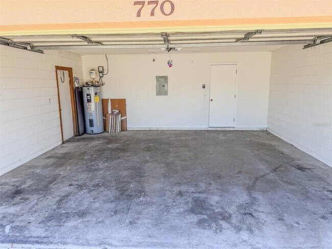 Building Photo - 770 Americana Ct