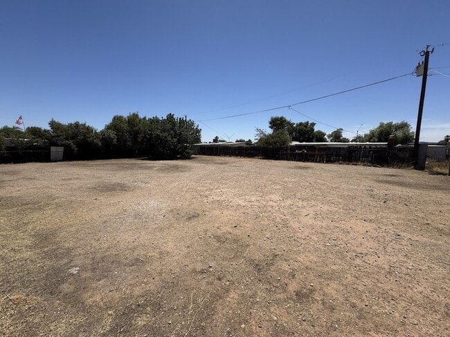 Building Photo - 16002 N 66th Dr