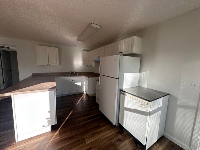 Building Photo - Coming soon 2 Bedroom 1 Bath Single Family Home