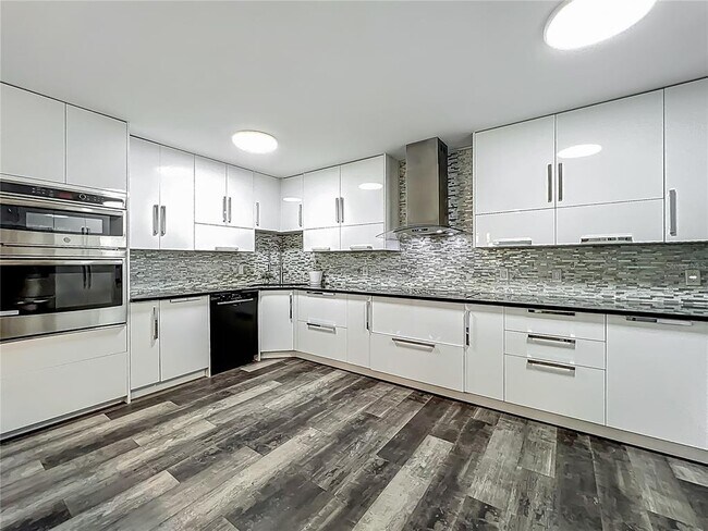 Building Photo - 120 Aldean Dr