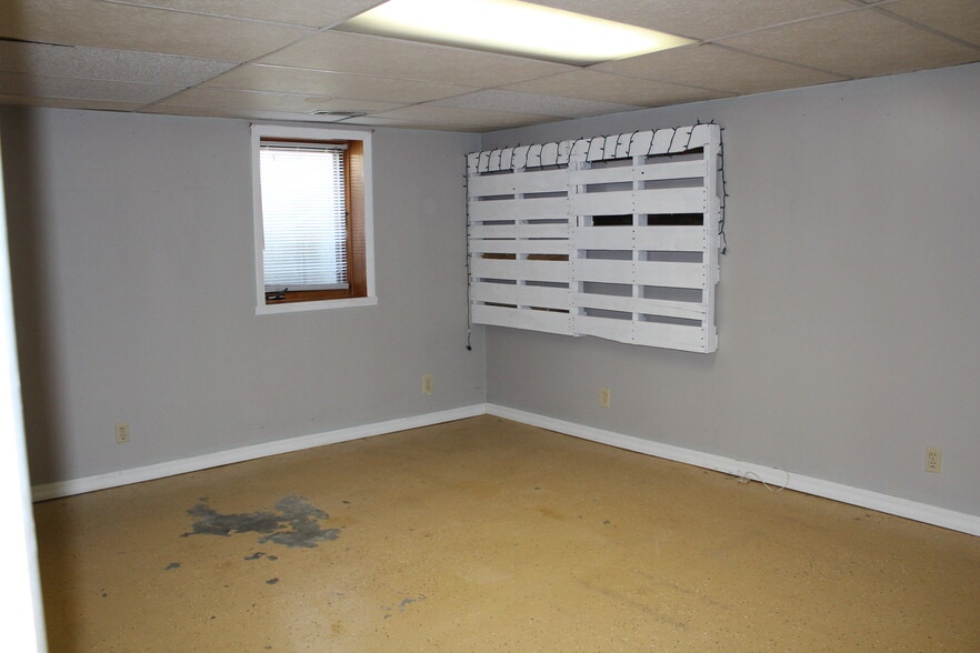 Downstairs bedroom #1 - 1413 W Main St