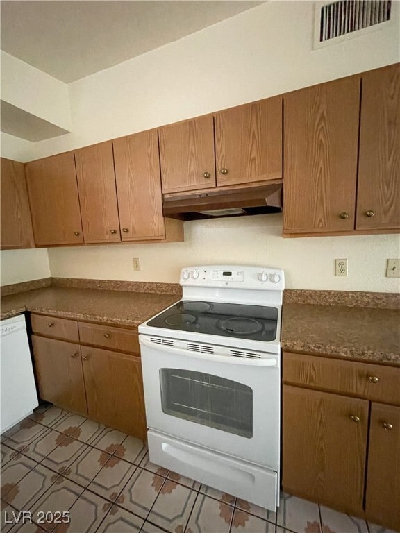 Building Photo - 7440 Lattimore Dr