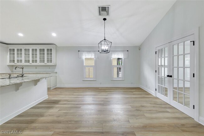 Building Photo - 7052 Timberland Cir