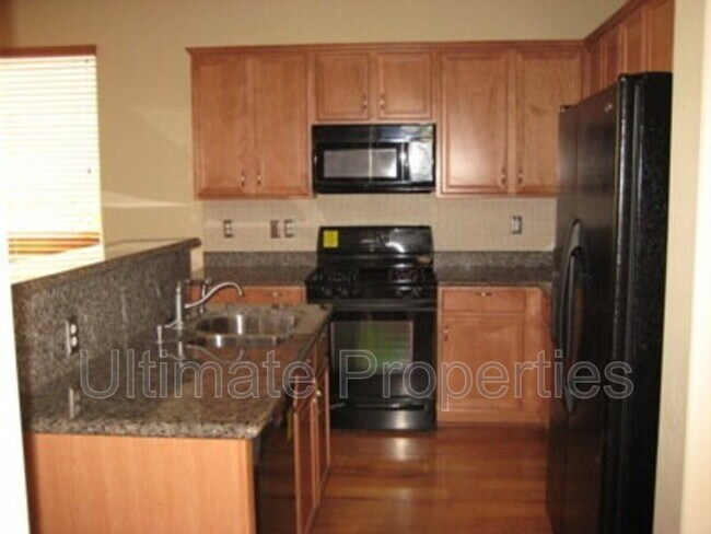 Primary Photo - 14230 W Calavar Rd