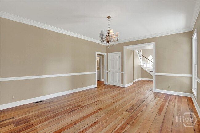 Building Photo - 5 Anchor Ct