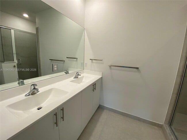 Building Photo - 211 SW 159th Ter