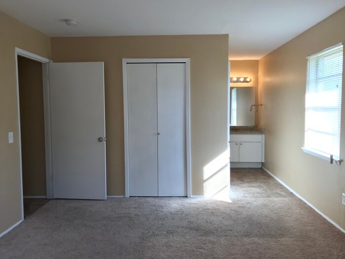 Building Photo - 2928 Abston Dr