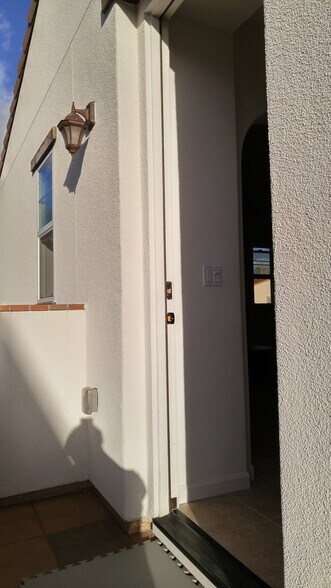 Building Photo - 153 Lucy Ln