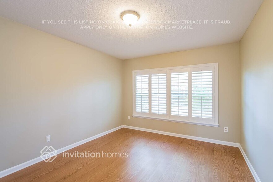 Building Photo - 521 Sparrow Branch Cir