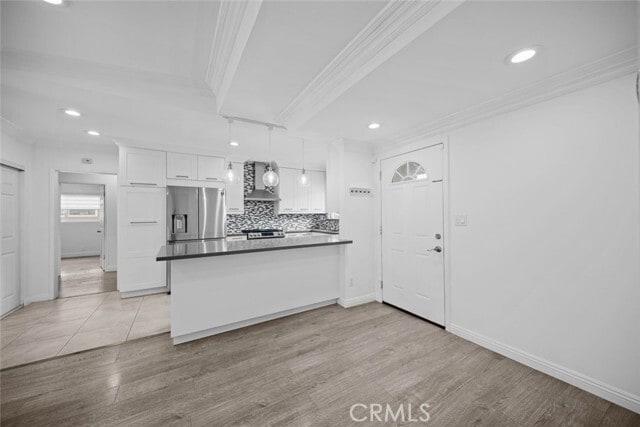 Building Photo - 10515 Valjean Ave