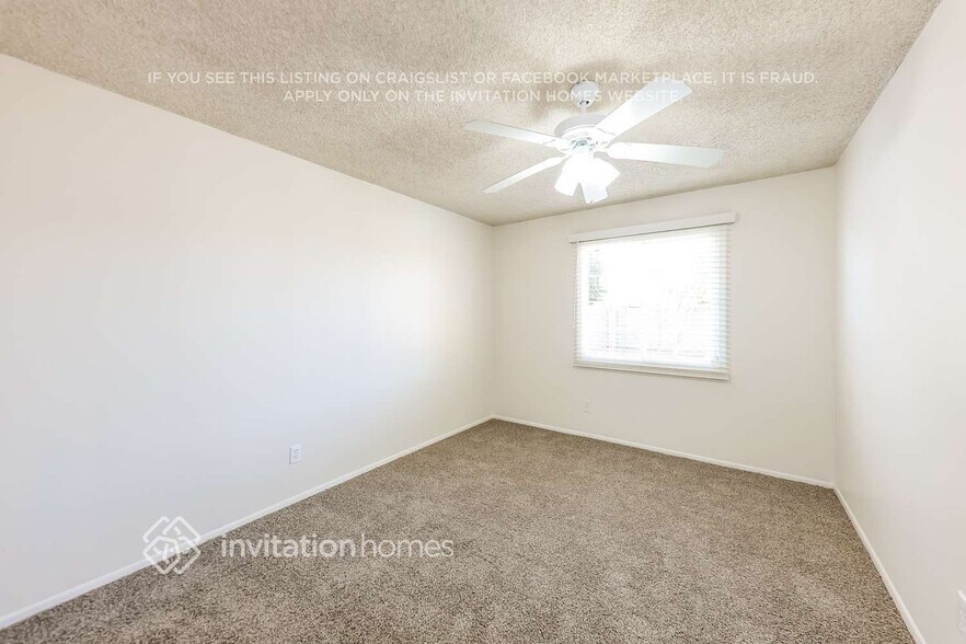 Building Photo - 3507 E Blanche Dr